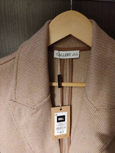 Gallery checkered coat, size S/M