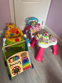 Baby walkers & seat