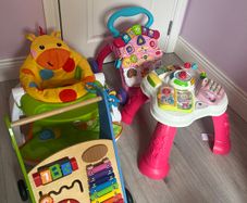 Baby walkers & seat