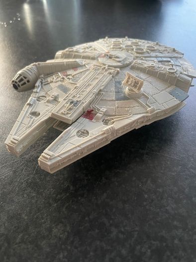 Star Wars Millennium Falcon Model