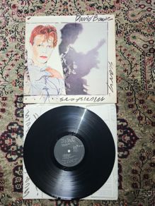 David Bowie: scary monsters LP