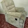 Recliner chair (manual) Image 2