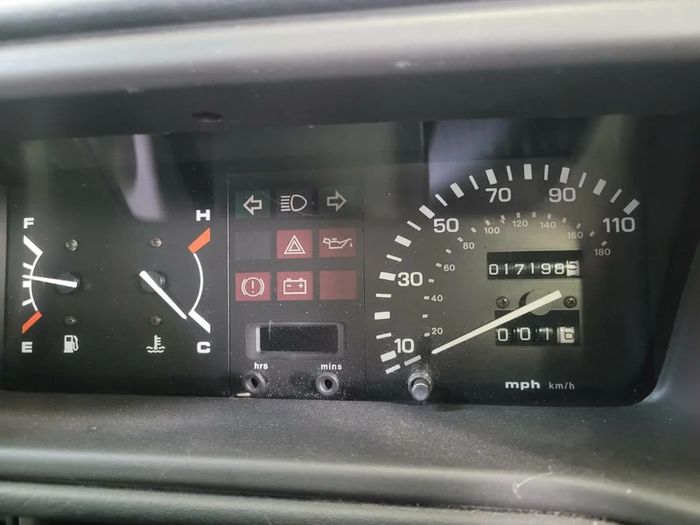 1996 Metro Rover 100 17K Miles From New !