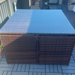 Rattan Table & 4 Chairs
