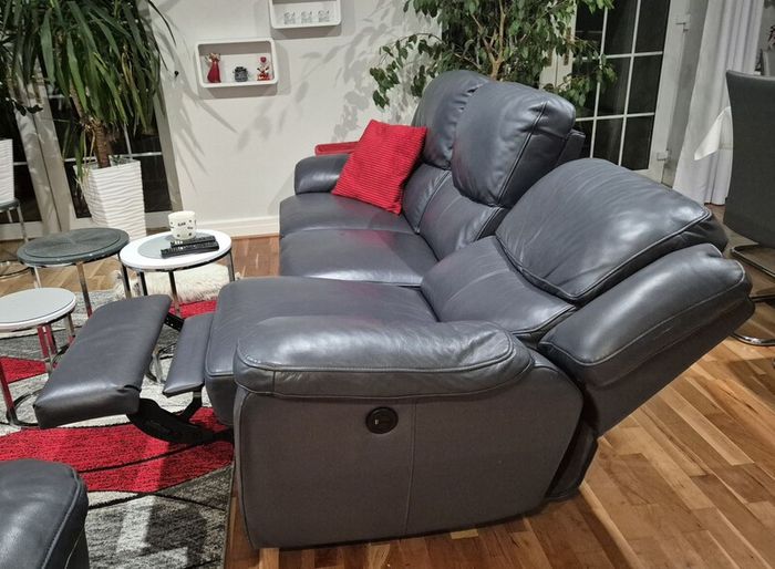 3 seater power recliner and power recliner grey real lethear
