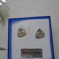 Silver Celtic earrings,Trinity Knot earrings,Stud earrings.Preowned earrings