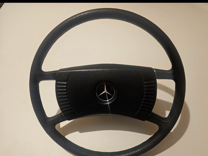 Vintage Mercedes W126 500 SEC Steering Wheel (1982) Retro Classic