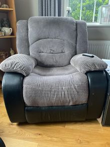 FREE 2 seater and 2 armchairs