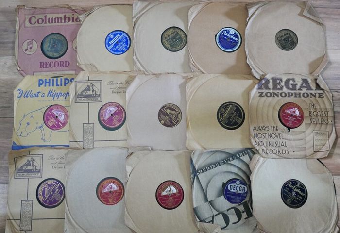 Antique Gramophone Records