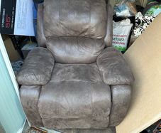 Recliner sofa