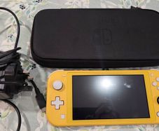 nintendo switch lite yellow