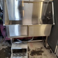 Dog Grooming Bath