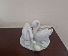 swans ornament