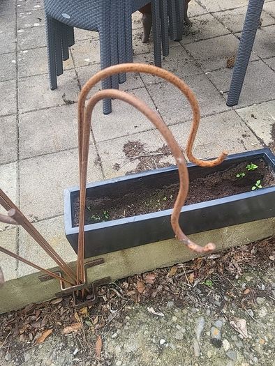 Corten steel crooks