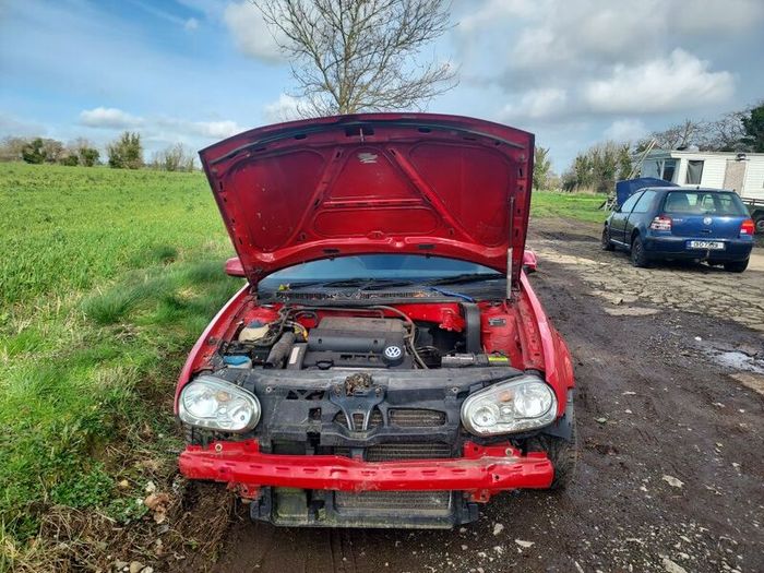 MK4 Golfs for breaking