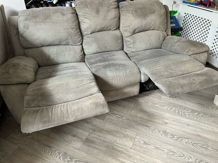 3 Seater Recliner Couch