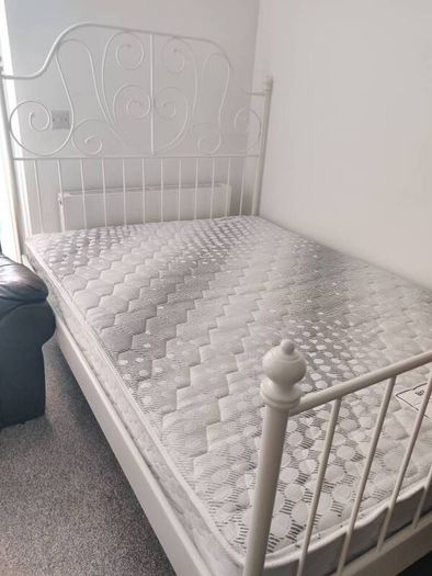 Brand new double bed & mattress 4x6