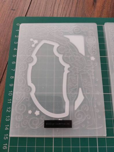 Embossing folders