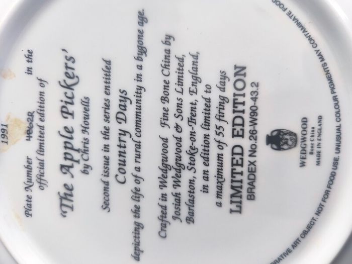 plates