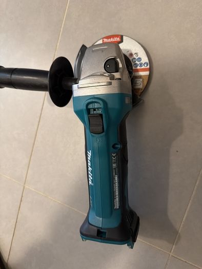Makita Angle Grinder