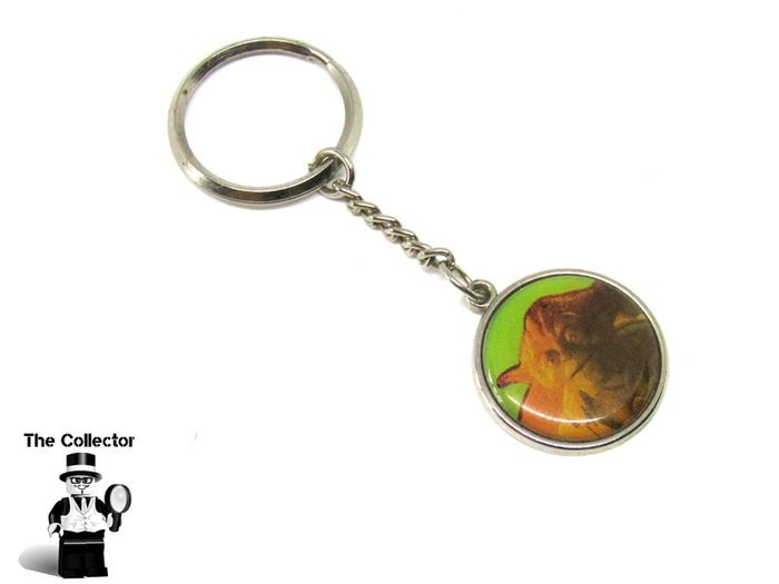 Vintage Star Wars metal key chain Yoda