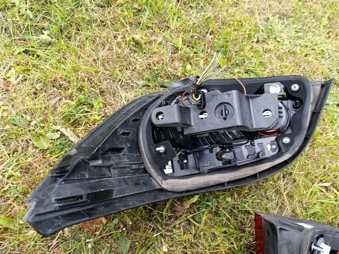 BMW E60 rear lights lci