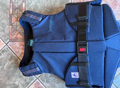 body protector size L 40 perfect condition.  Used once