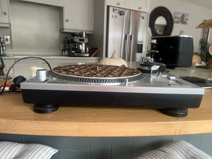 Audio-Technica AT-LP120-USB Direct Drive Turntable