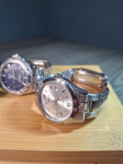 3 Vintage Watches Good Condition Working