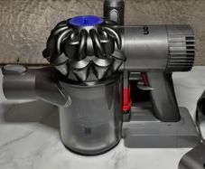 dyson v6