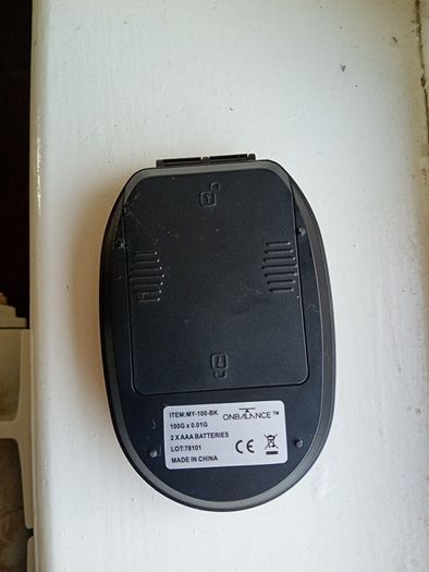 One balance weighing scales