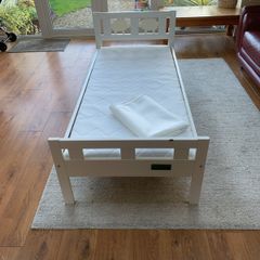 childs kritter ikea bed