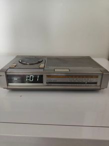 radio and clock