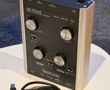 TASCAM US-122mkII USB 2.0 Audio/MIDI Interface - Excellent Condition