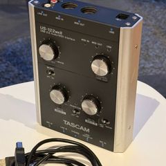 TASCAM US-122mkII USB 2.0 Audio/MIDI Interface - Excellent Condition
