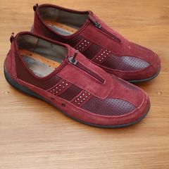 Red Sandals