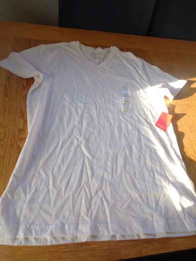 Forever 21 Mens T-Shirt for Sale