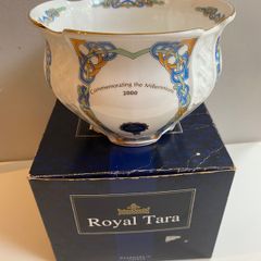 Royal Tara  gorgeous planter rare find commentating the millennium 2000.