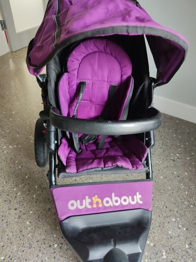 Out n About single buggy