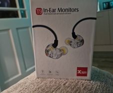 xvive t9 inear monitors