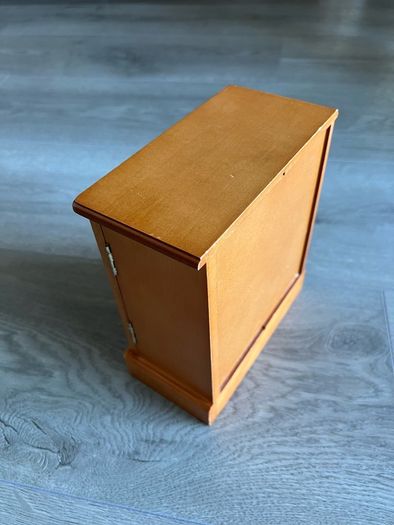 vintage wooden jewellery box