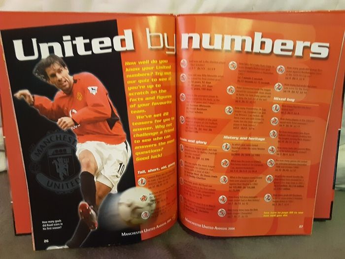 man united football annual