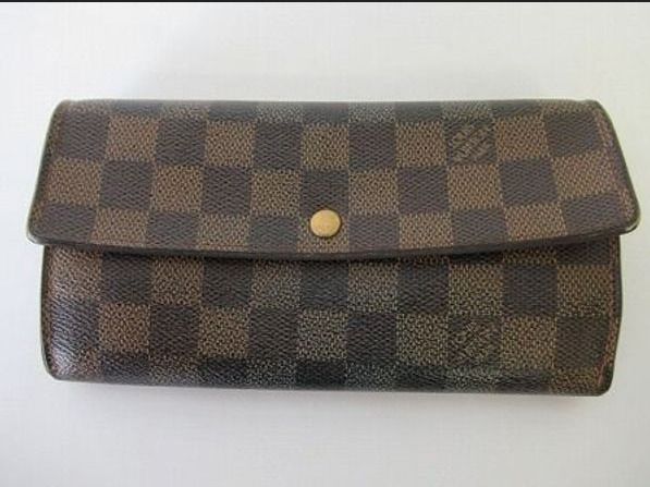 Louis Vuitton Long wallet