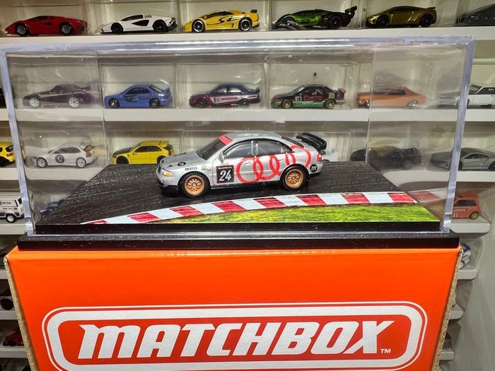 Audi A4 Super Touring 1996 Matchbox 1/64 Diecaat