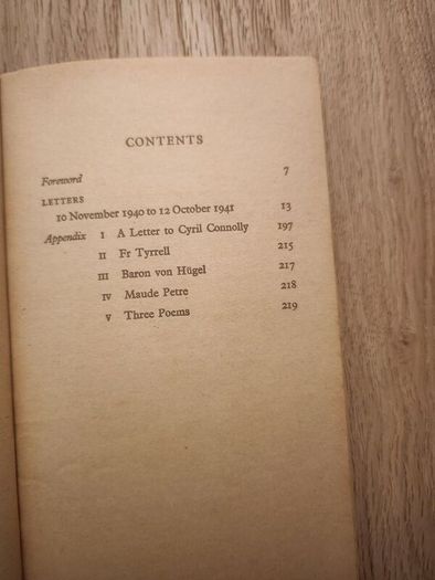 The Hound And The Falcon. By Antonia White. The Story of A Reconversion To The Catholic Faith. A Fontana 1969 First Edition Paperback In Good Condition.  See Photos For Same.