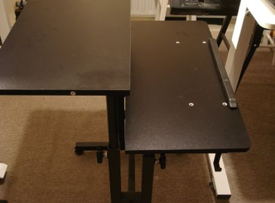 Adjustable height mobile desk - black