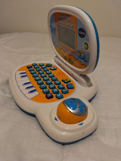 Vtech Little Genius Bear Learning And Music Laptop