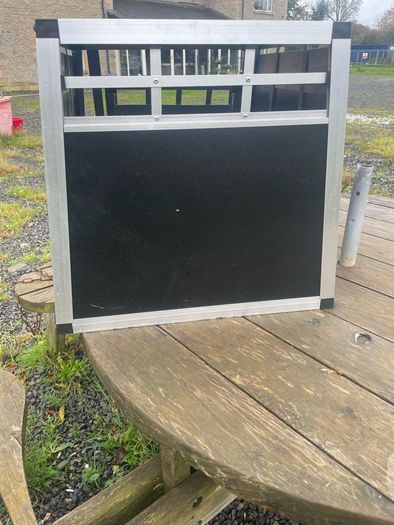 dog crate