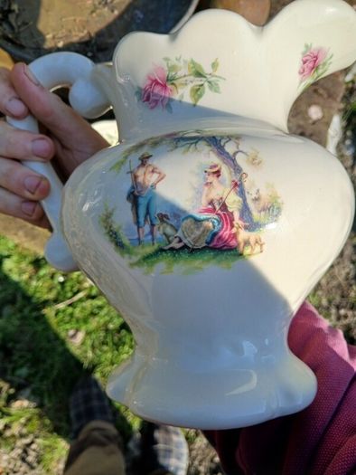 Staffordshire jug and basin
