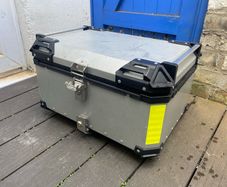 Large motorcycle top box